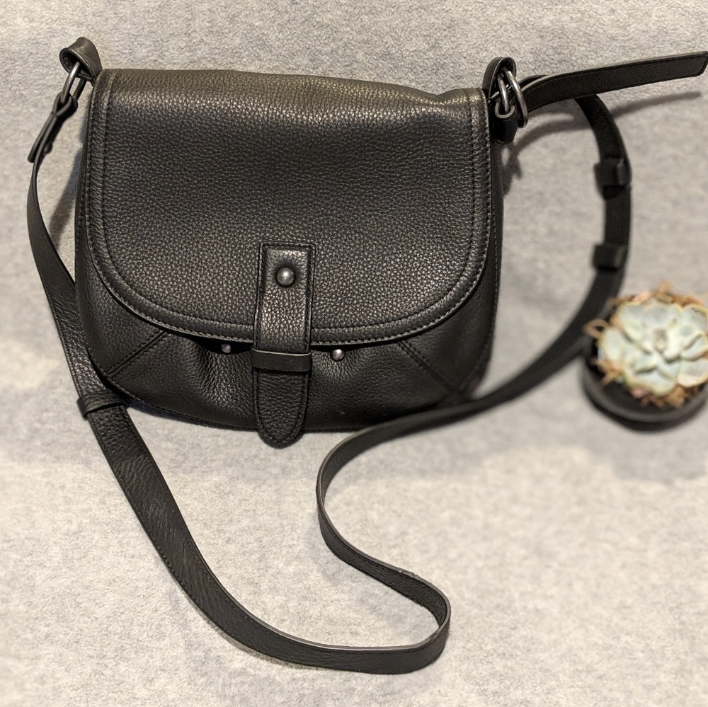 Lucky Brand Liza cross body bag EUC